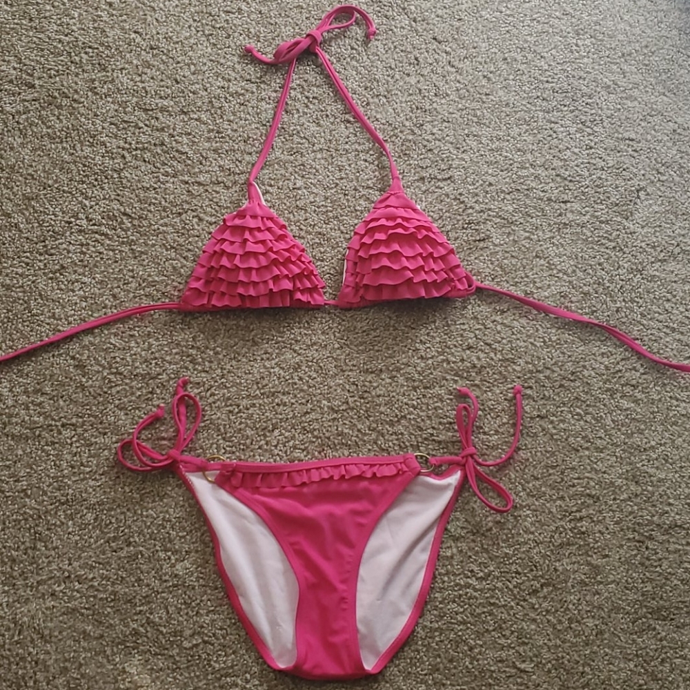 Pink Ruffle Triangle Bikini - Picture 5 of 9